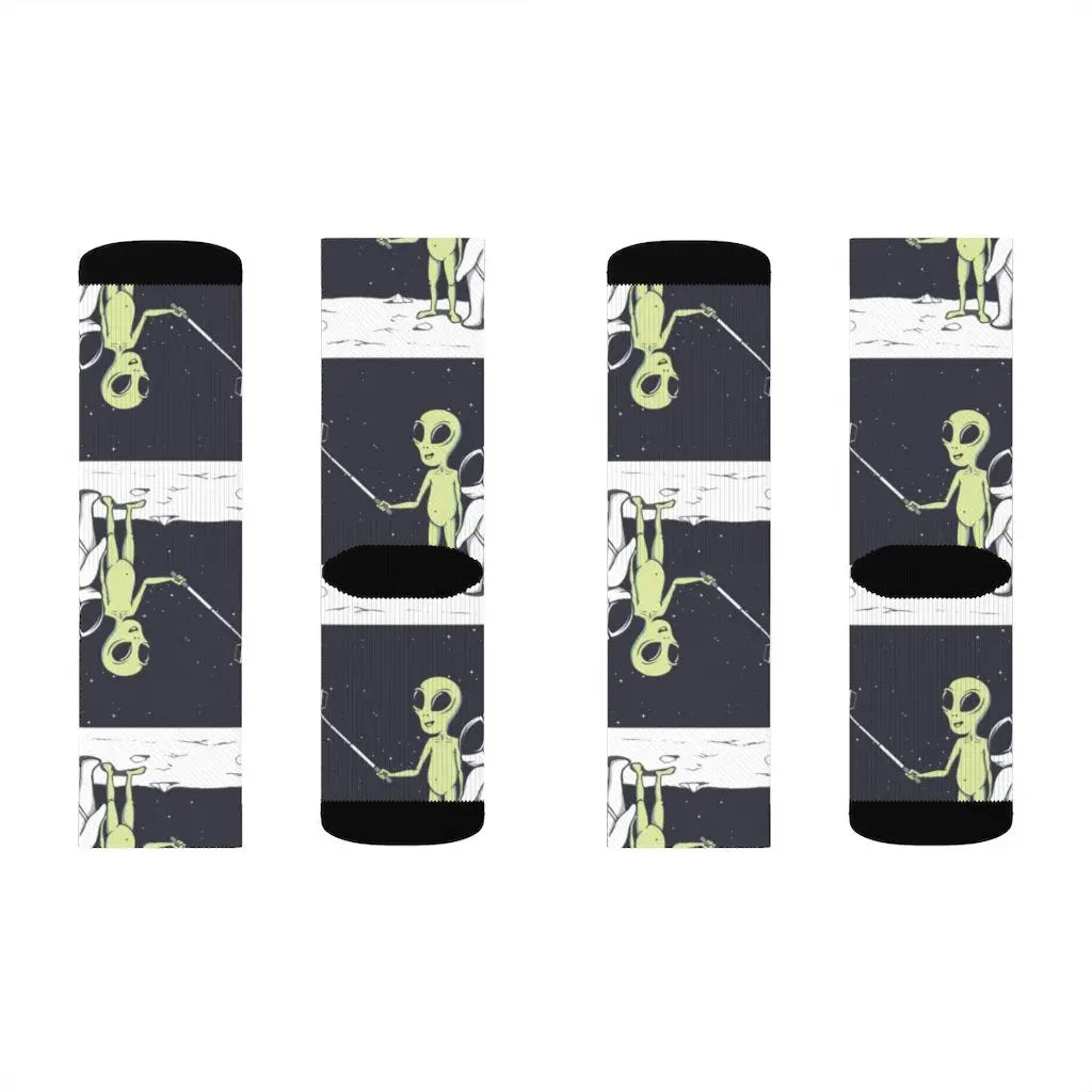 Funny Alien Selfie Socks – Premium Dress Socks for Office & Formal Wear Yellow Pandora