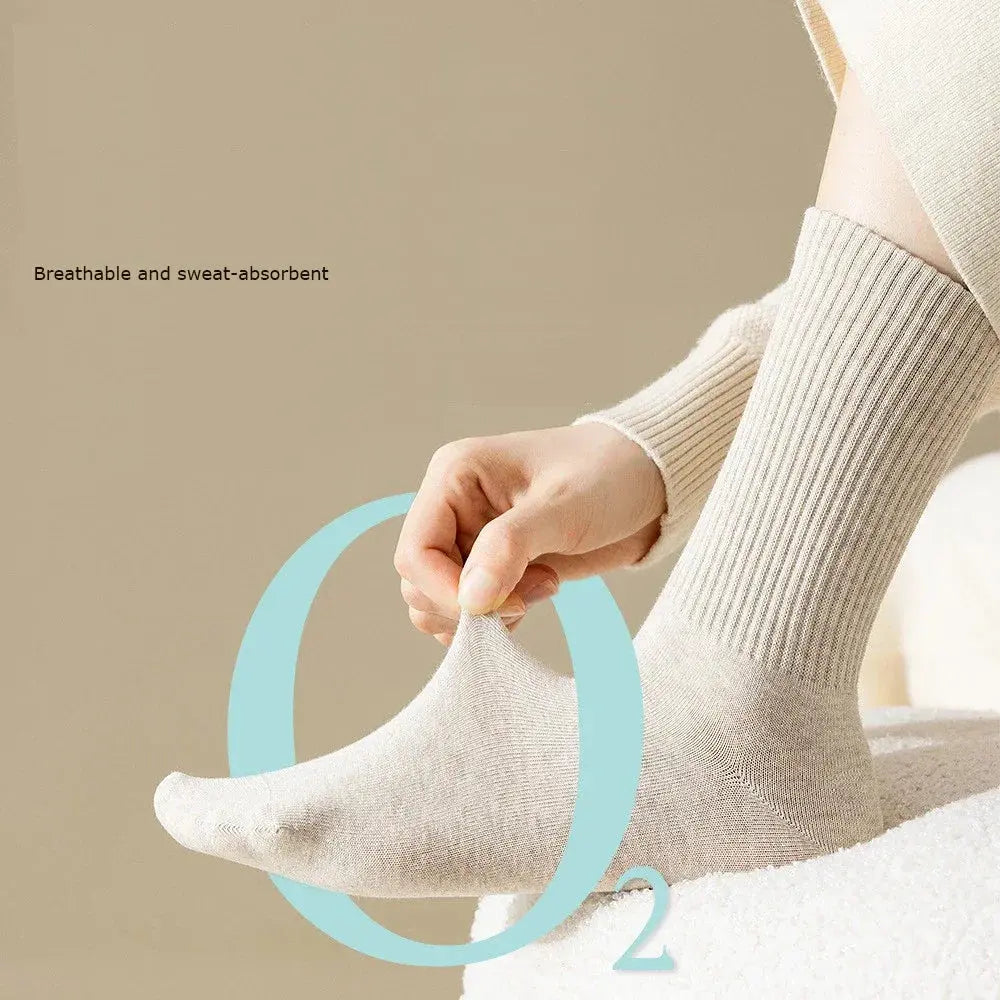 Retro Women Cotton Loose Socks Autumn Winter Knit Solid Color Mid-calf  Korean Japanese Student Girls Winter Socks Antibacterial – Bold & Fun Statement Socks Sockology