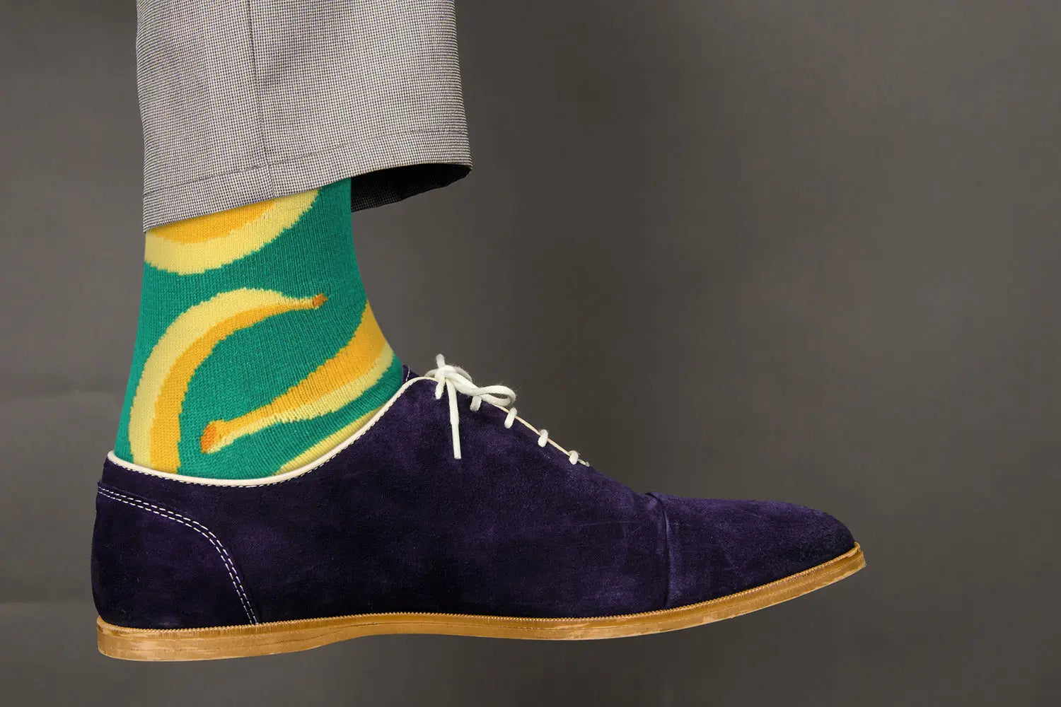 Sick Socks – Bananas – Favorite Foods Casual Dress Socks – Premium Dress Socks for Office & Formal Wear Fuchsia Thrace