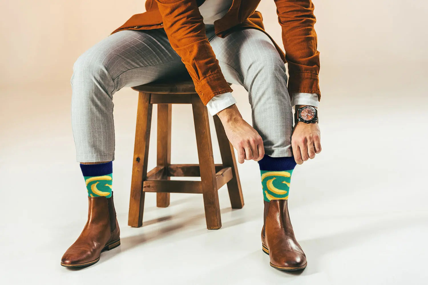 Sick Socks – Bananas – Favorite Foods Casual Dress Socks – Premium Dress Socks for Office & Formal Wear Fuchsia Thrace